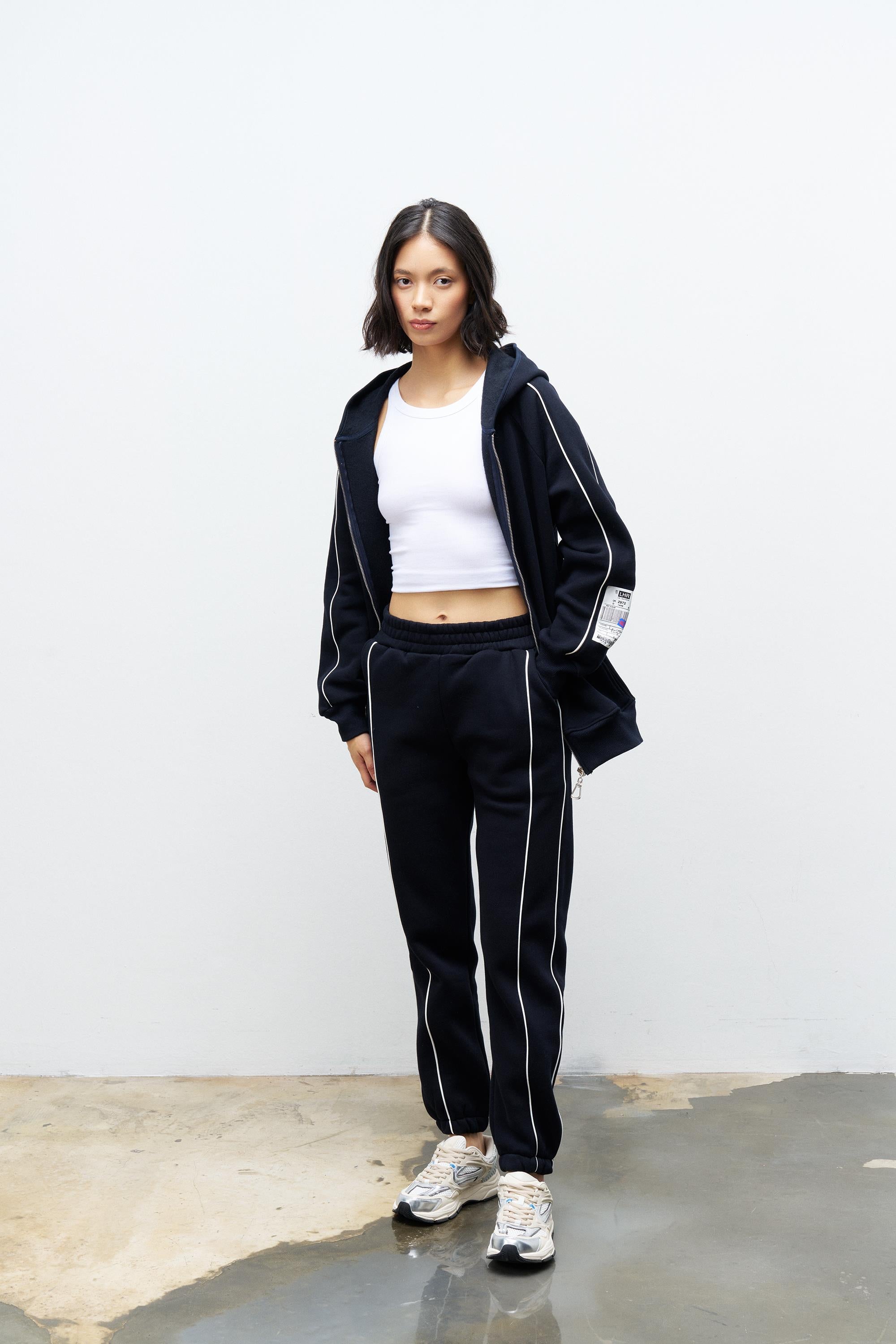 Lacivert Kadın Kol Etiket Detaylı Fermuar Kapamalı Kapüşonlu İçi Polarlı Alt Üst Takım