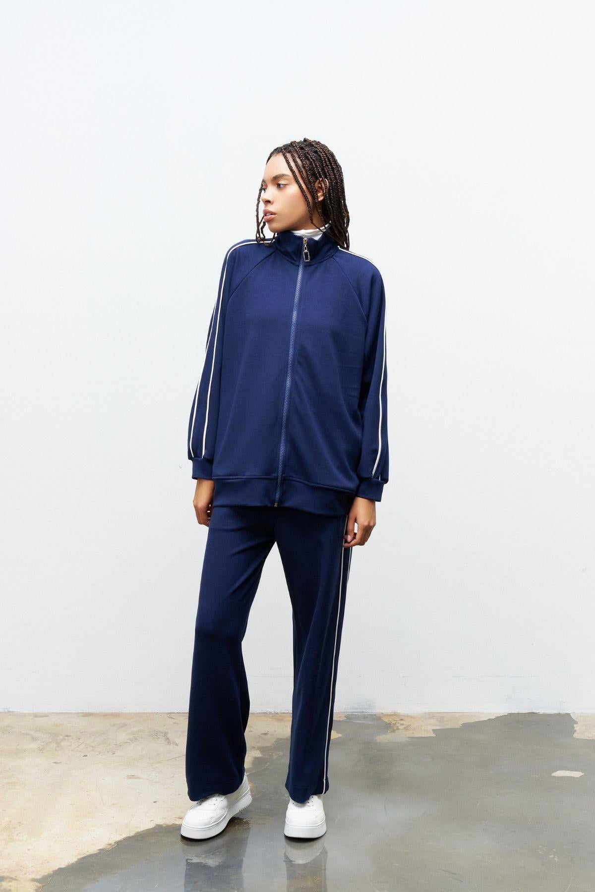 Lacivert Kadın Kol Üst Ve Pantolon Yan Şerit Detaylı  Fermuarlı Dik Yaka Modal Alt Üt Takım