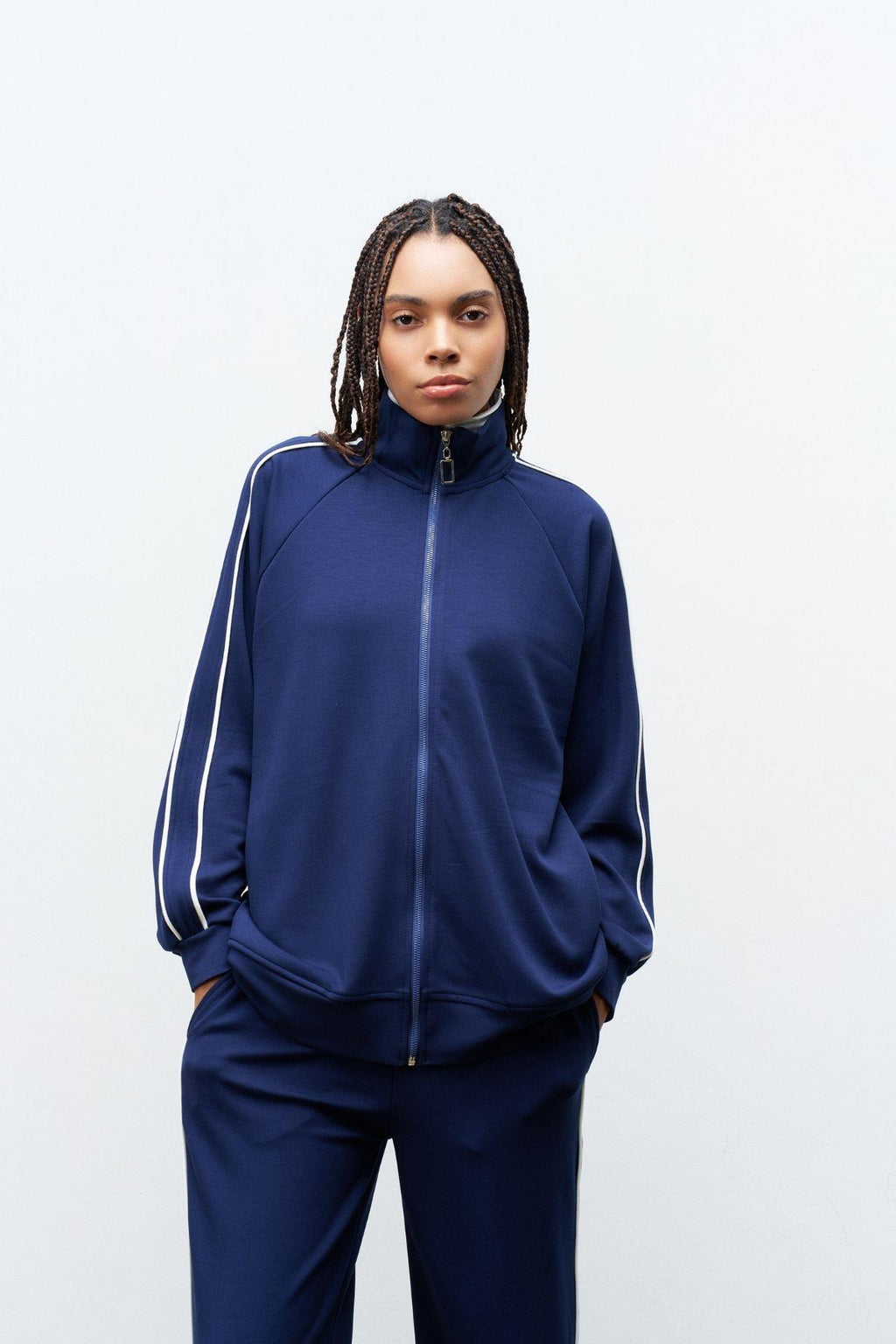 Lacivert Kadın Kol Üst Ve Pantolon Yan Şerit Detaylı  Fermuarlı Dik Yaka Modal Alt Üt Takım