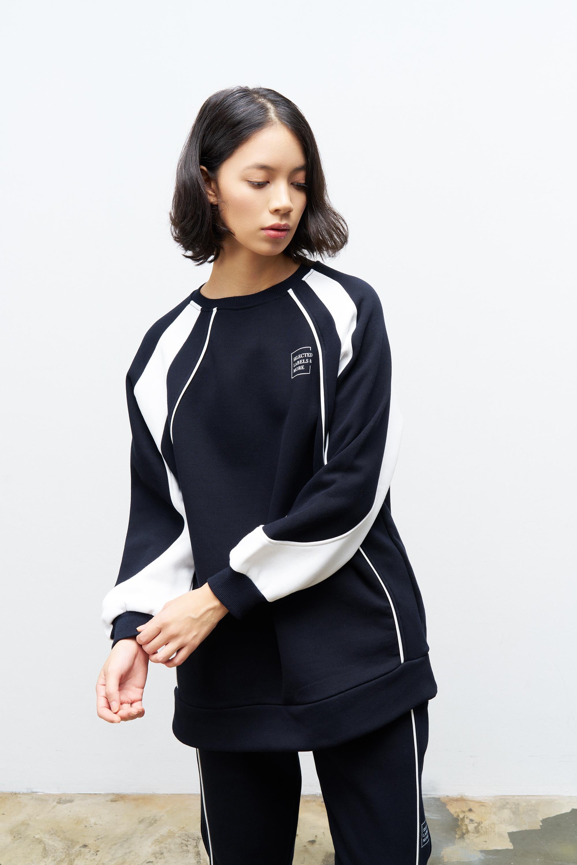 Lacivert Kadın Şardonlu Baskı Detaylı Bisiklet Yaka Rahat Kesim Oversize Kalıp Alt Üst Takım