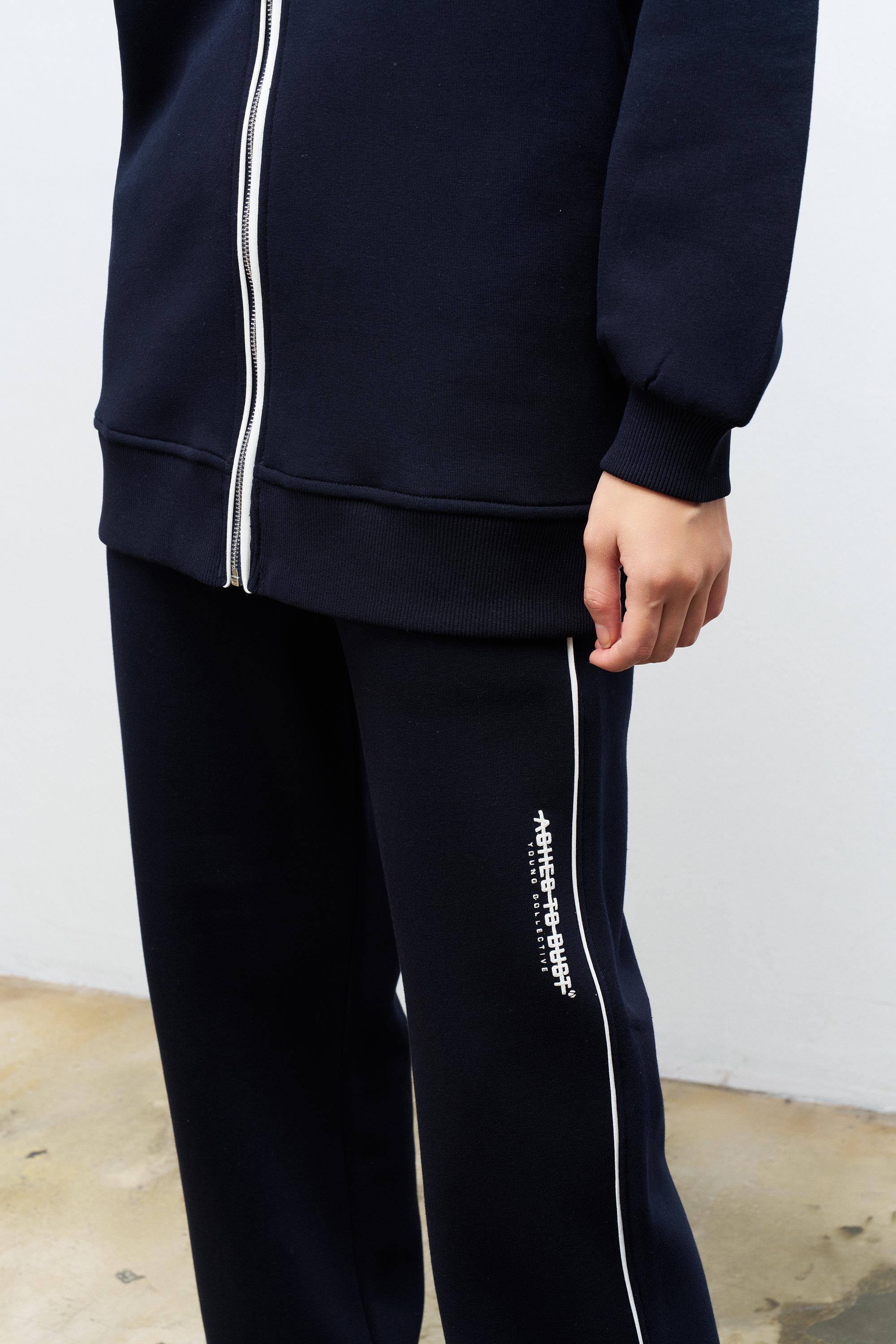 Lacivert Kadın Yazı Baskı Detaylı Fermuarlı İçi Polarlı Alt Üst Takım