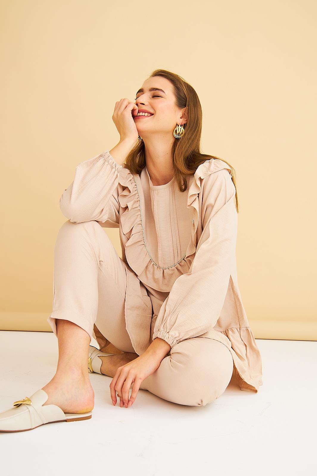 Luxe Fırfırlı ve Taşlı Keten Taş Tunik Pantolon Takım
