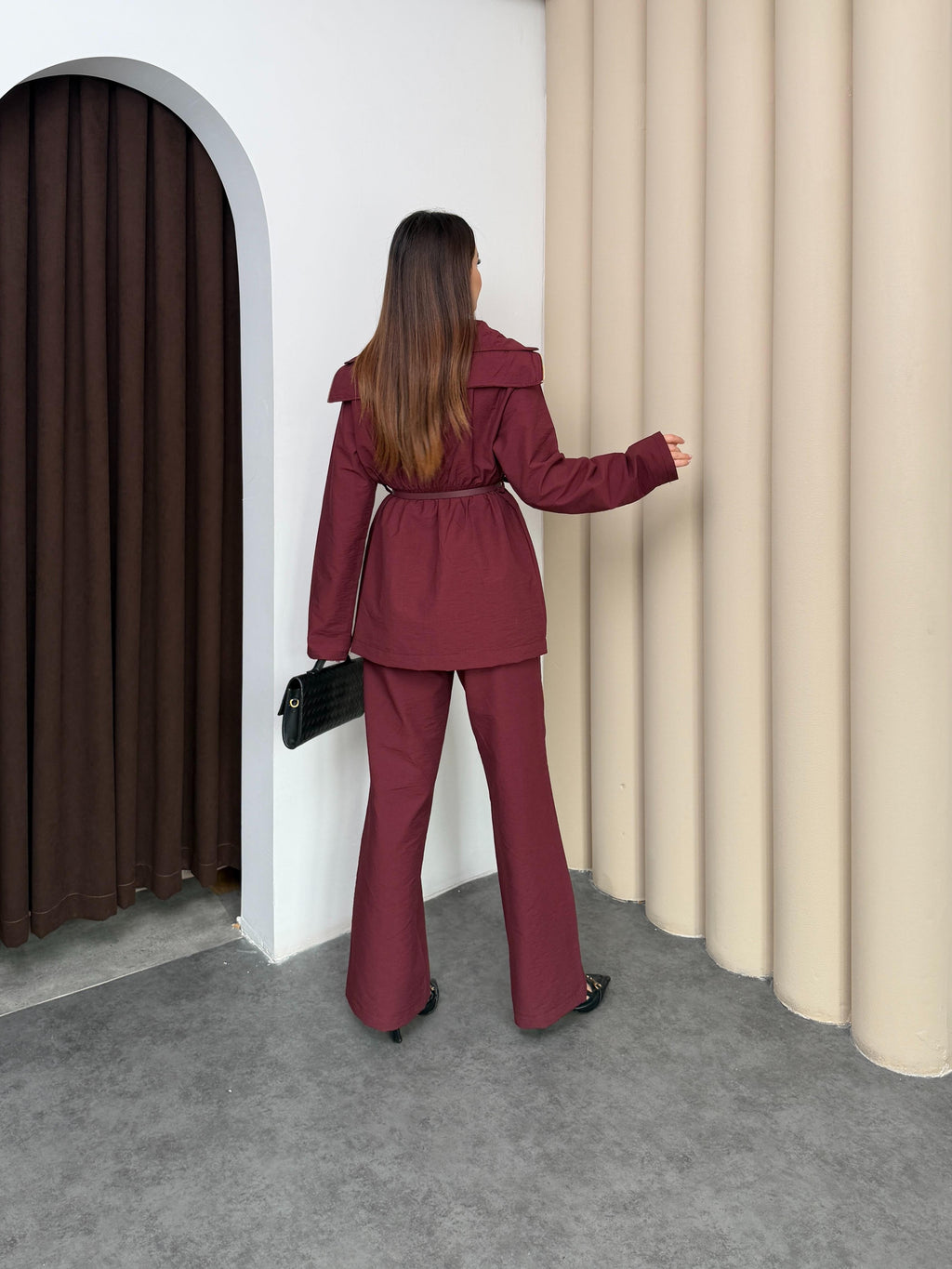 Mürdüm Kadın Premium Tencel Dokulu Gold Tokalı Kemerli Modern Kesim Takım