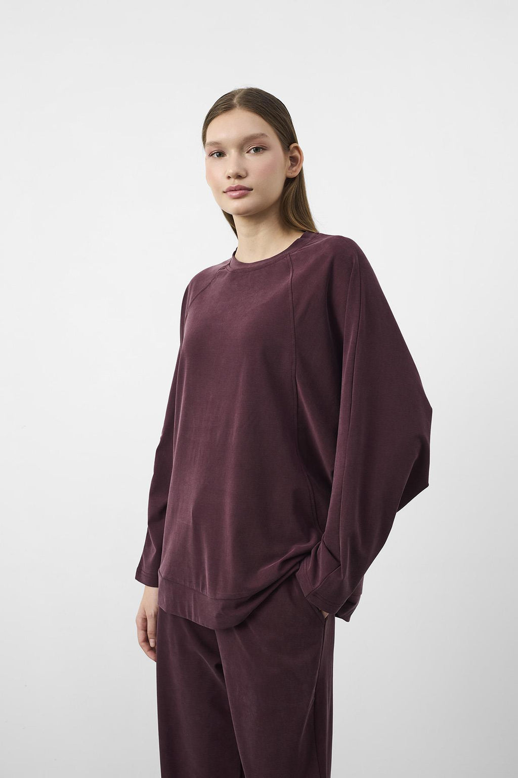 Mürdüm Kadın Tencel Karışımlı Yumuşak Dokulu Bisiklet Yaka Basic Bol Paça Alt-Üst Takım