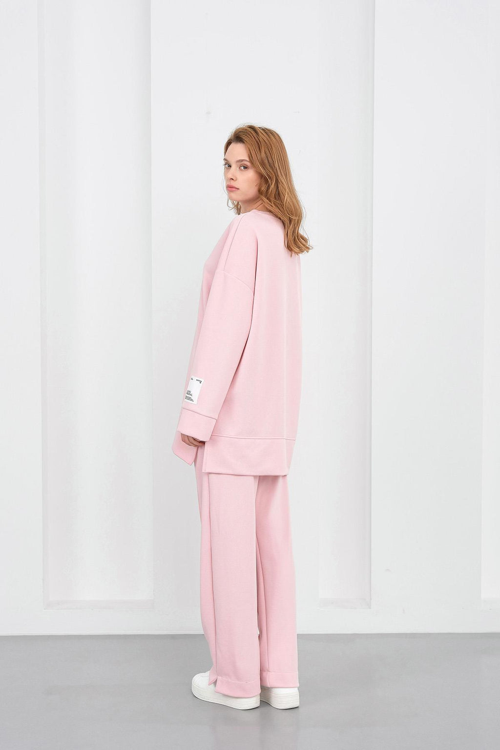 Pembe Kadın Pike Dokulu Nakış Detaylı Yırtmaçlı Oversize Bol Paça Alt-Üst Takım