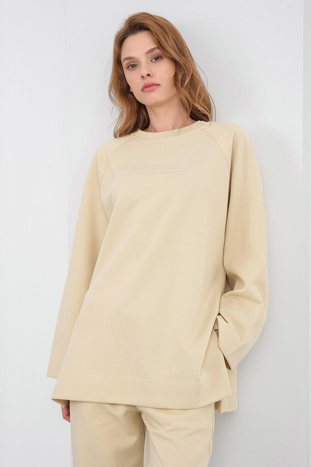 Sarı Kadın Nakış Detaylı Oversize Pike Dokulu Bol Paça Alt-Üst Takım