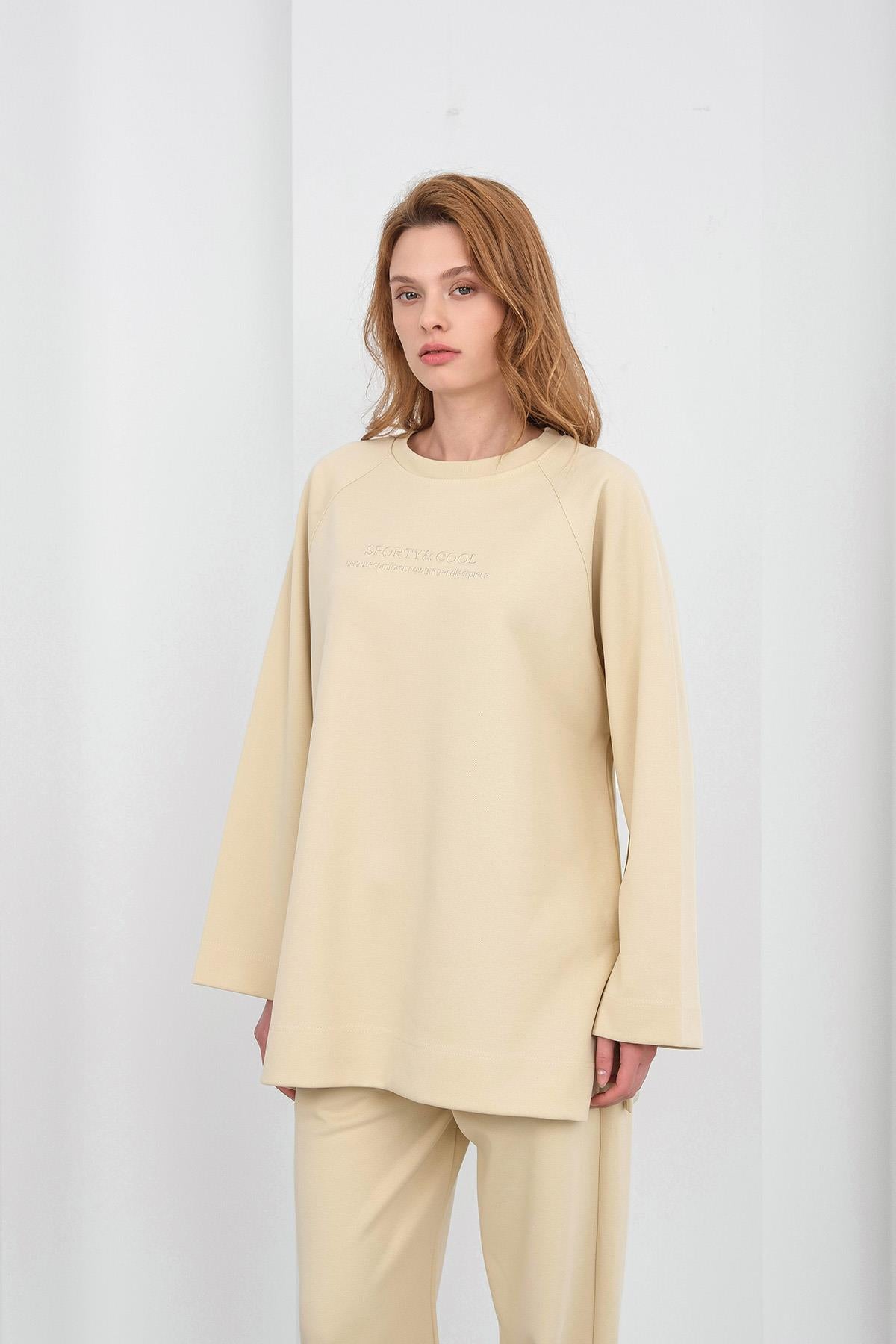 Sarı Kadın Nakış Detaylı Oversize Pike Dokulu Bol Paça Alt-Üst Takım