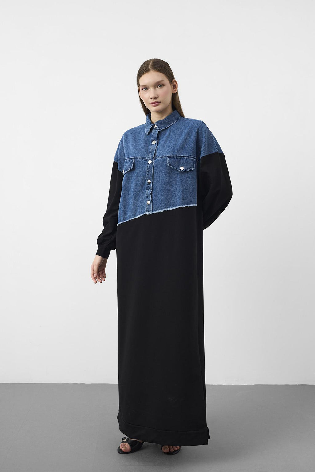 Siyah Denim Detaylı Çıt Çıtlı Pamuklu Örme Elbise