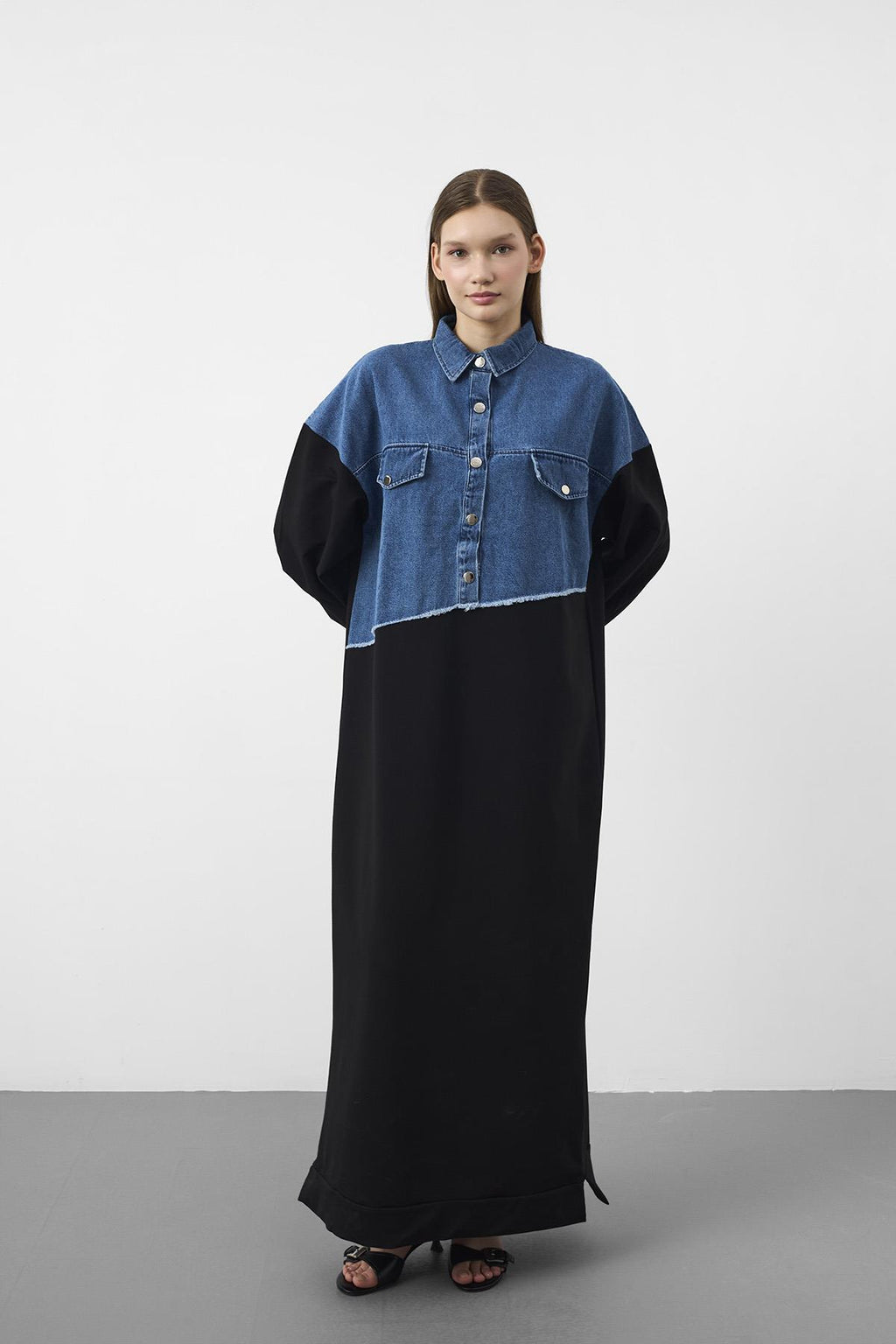 Siyah Denim Detaylı Çıt Çıtlı Pamuklu Örme Elbise
