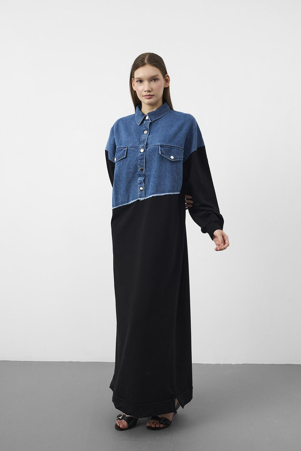 Siyah Denim Detaylı Çıt Çıtlı Pamuklu Örme Elbise
