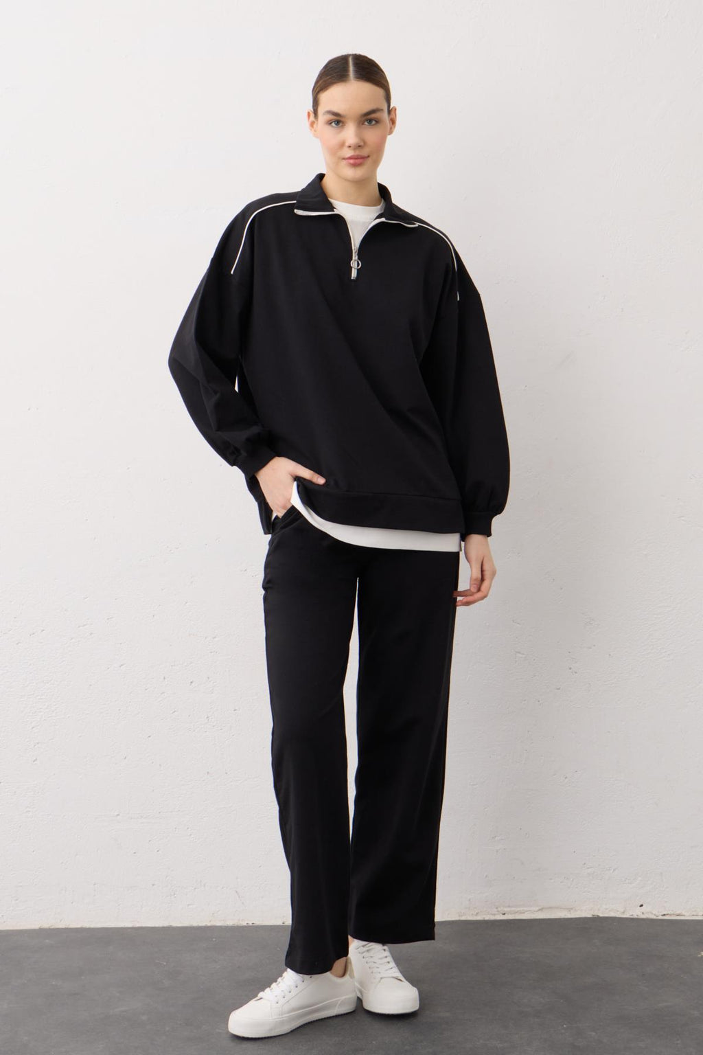 Siyah Eteği Süprem Detaylı Fermuarlı Örme Pamuklu Alt Üst Takım