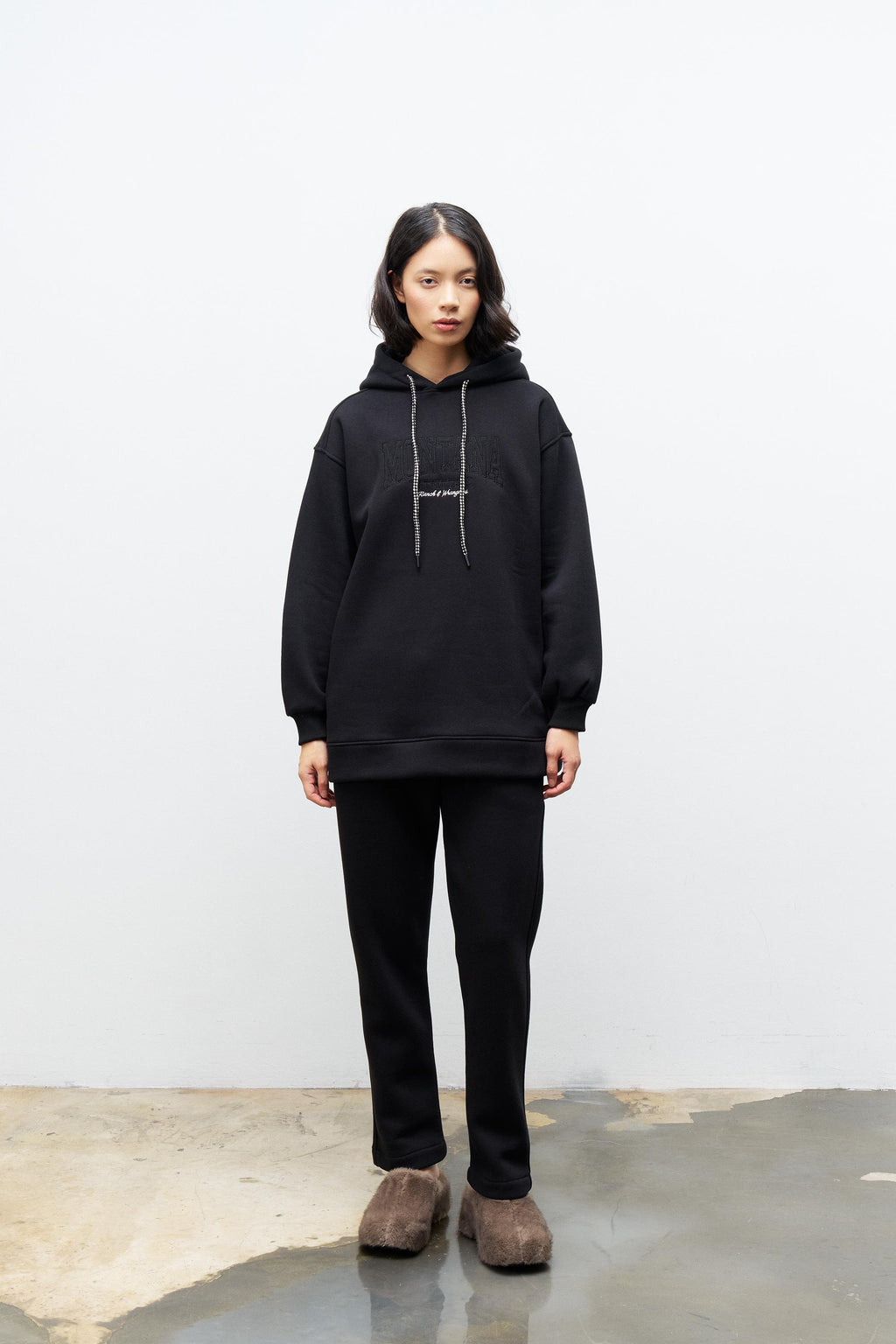 Siyah İçi Polarlı Alt Üst Nakış İşlemeli Kapüşonlu Oversize Şardonlu Takım