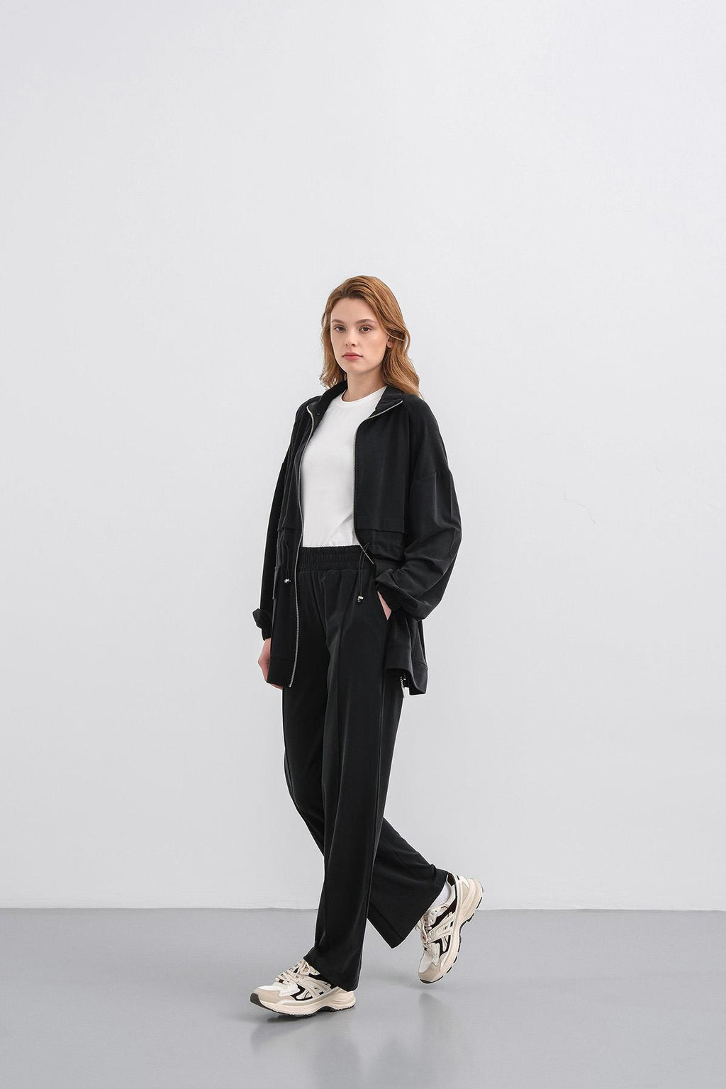 Siyah Kadın Bel Lastik Detaylı Cepli Fermuar Kapamalı Oversize Modal Alt Üst Takım