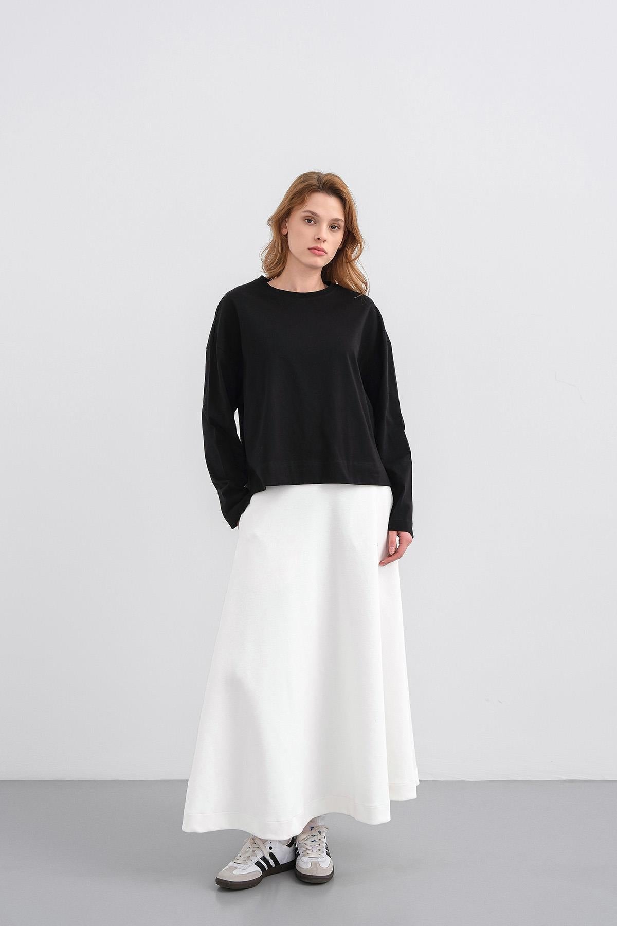 Siyah Kadın Bisiklet Yaka Etek Yırtmaçlı %100 Pamuk Oversize Basic Sweatshirt