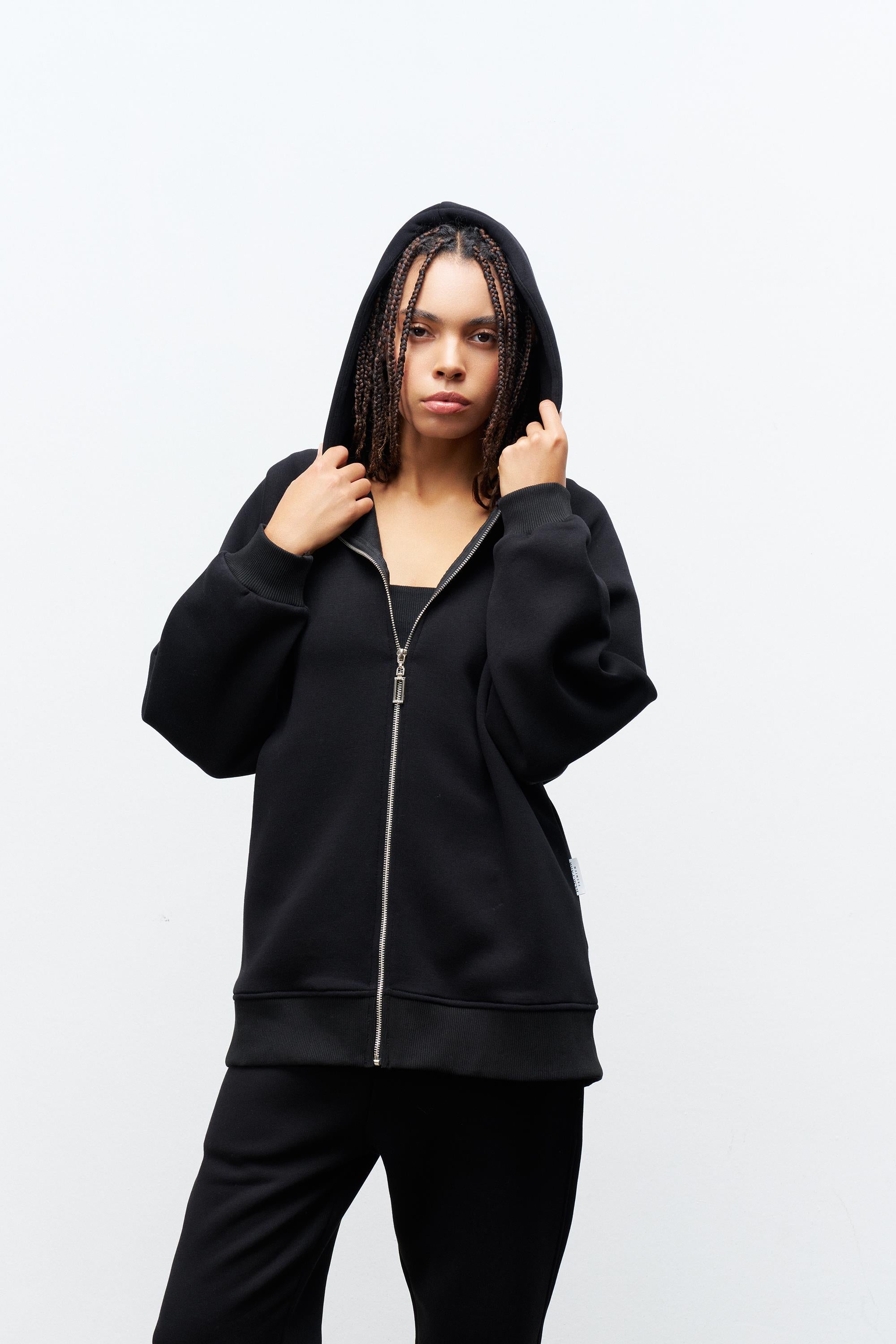 Siyah Kadın Cep Etiket Detaylı  Kapüşonlu İçi Polarlı Alt Üst Takım