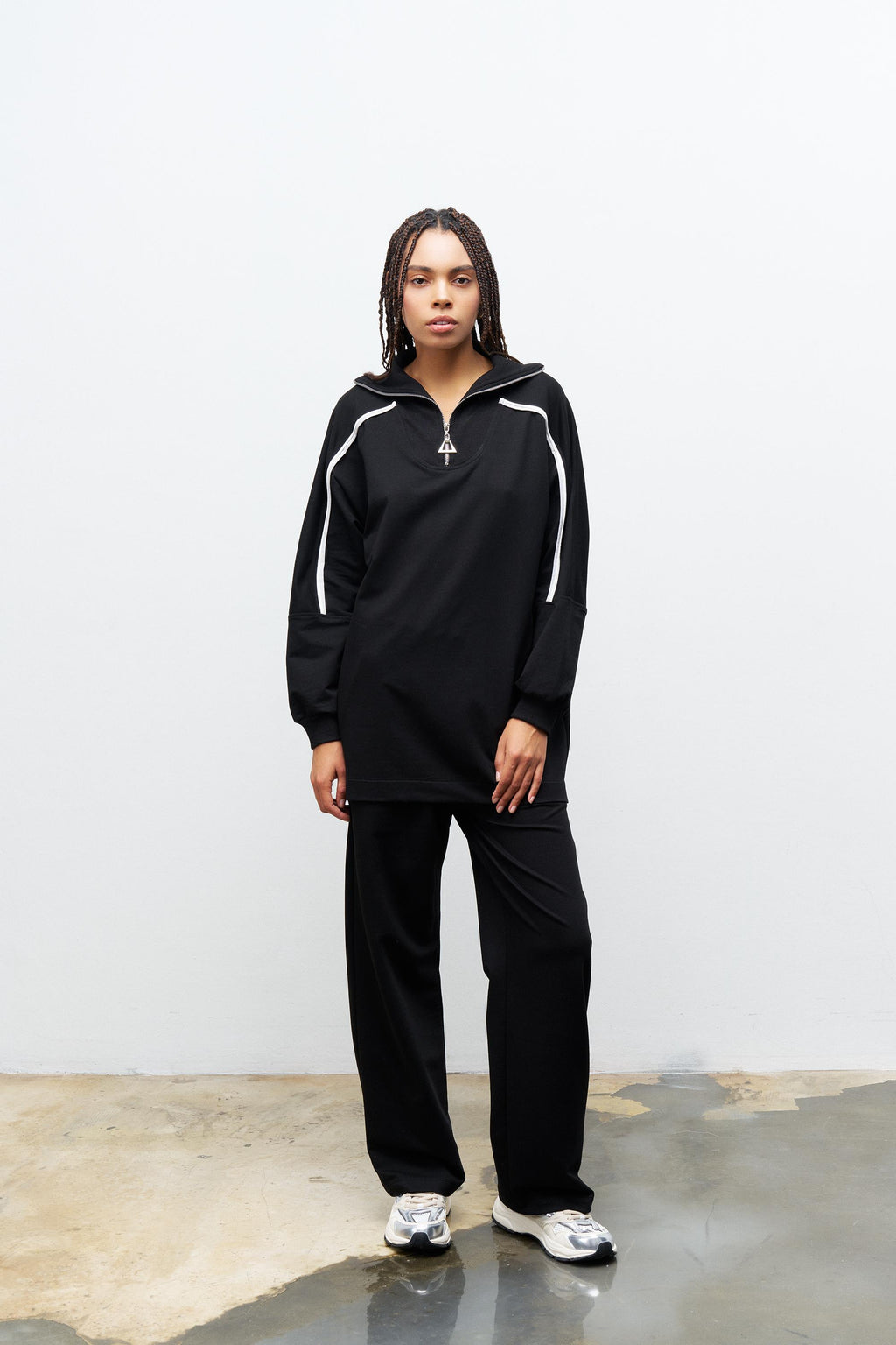 Siyah Kadın Dik Yaka Yarım Fermuarlı Bol Paça Pamuklu Örme Alt Üst Takım