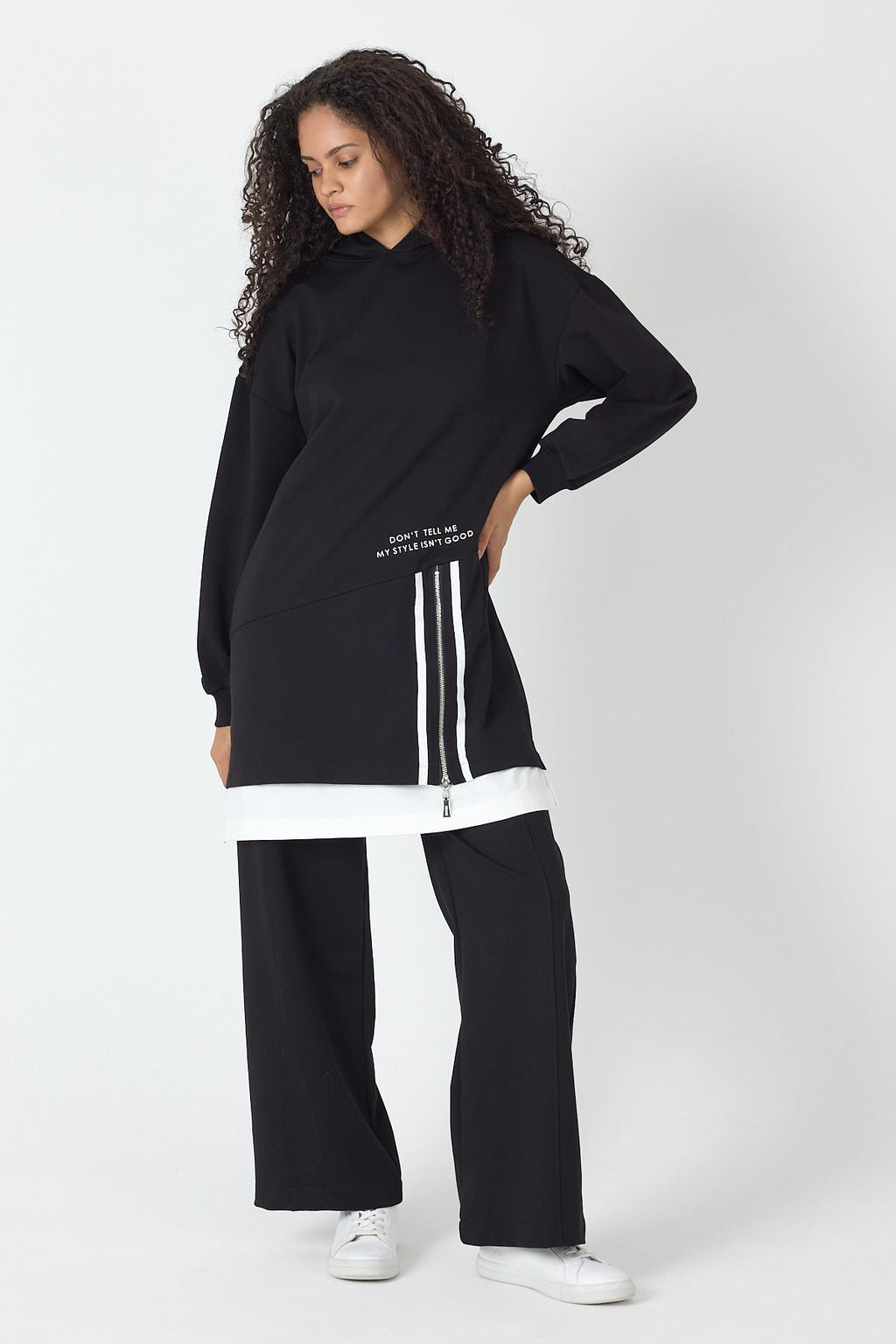 Siyah Kadın Etek Süpremli Baskı Detaylı Fermuar Kapamalı Kapüşonlu Pamuklu Örme Alt Üst Takım