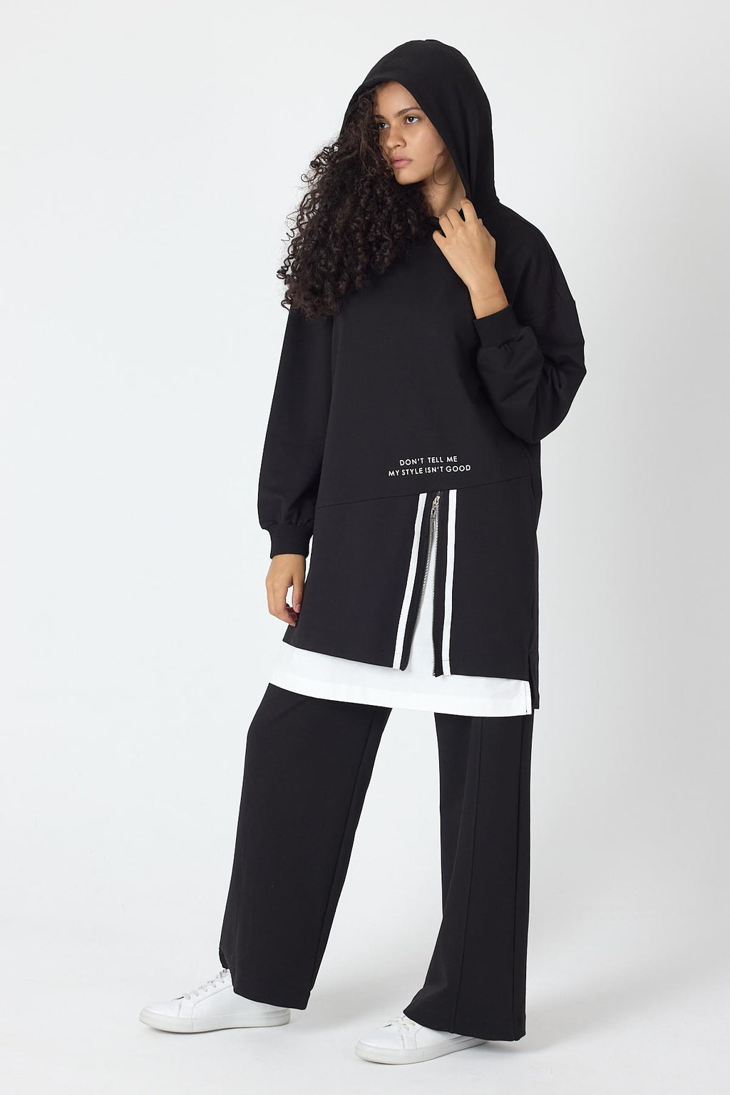 Siyah Kadın Etek Süpremli Baskı Detaylı Fermuar Kapamalı Kapüşonlu Pamuklu Örme Alt Üst Takım