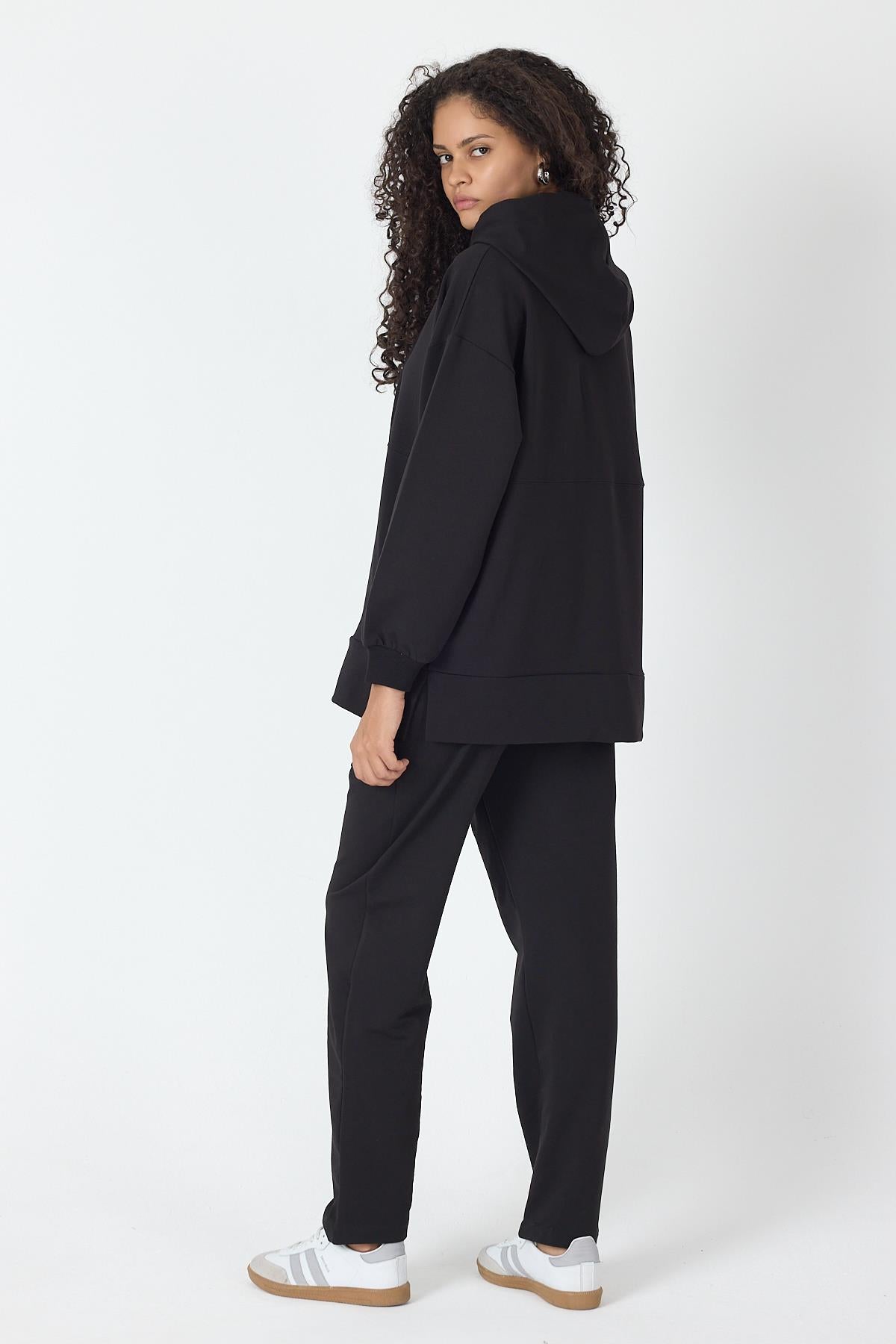 Siyah Kadın Fermuar Kapamalı Kapüşonlu Sweatshirt Ve  Bol Paça Pantolon Pamuklu Örme Alt Üst Takım