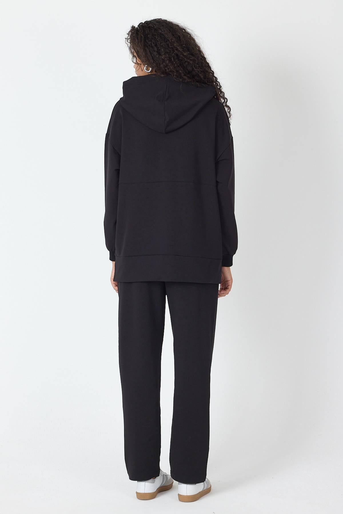 Siyah Kadın Fermuar Kapamalı Kapüşonlu Sweatshirt Ve  Bol Paça Pantolon Pamuklu Örme Alt Üst Takım