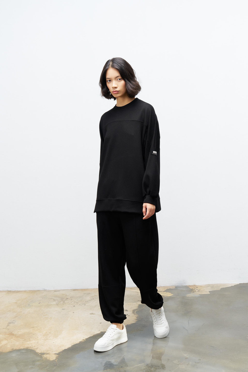 Siyah Kadın Premium Modal Süs Etiket Detaylı Jogger Alt-Üst Takım