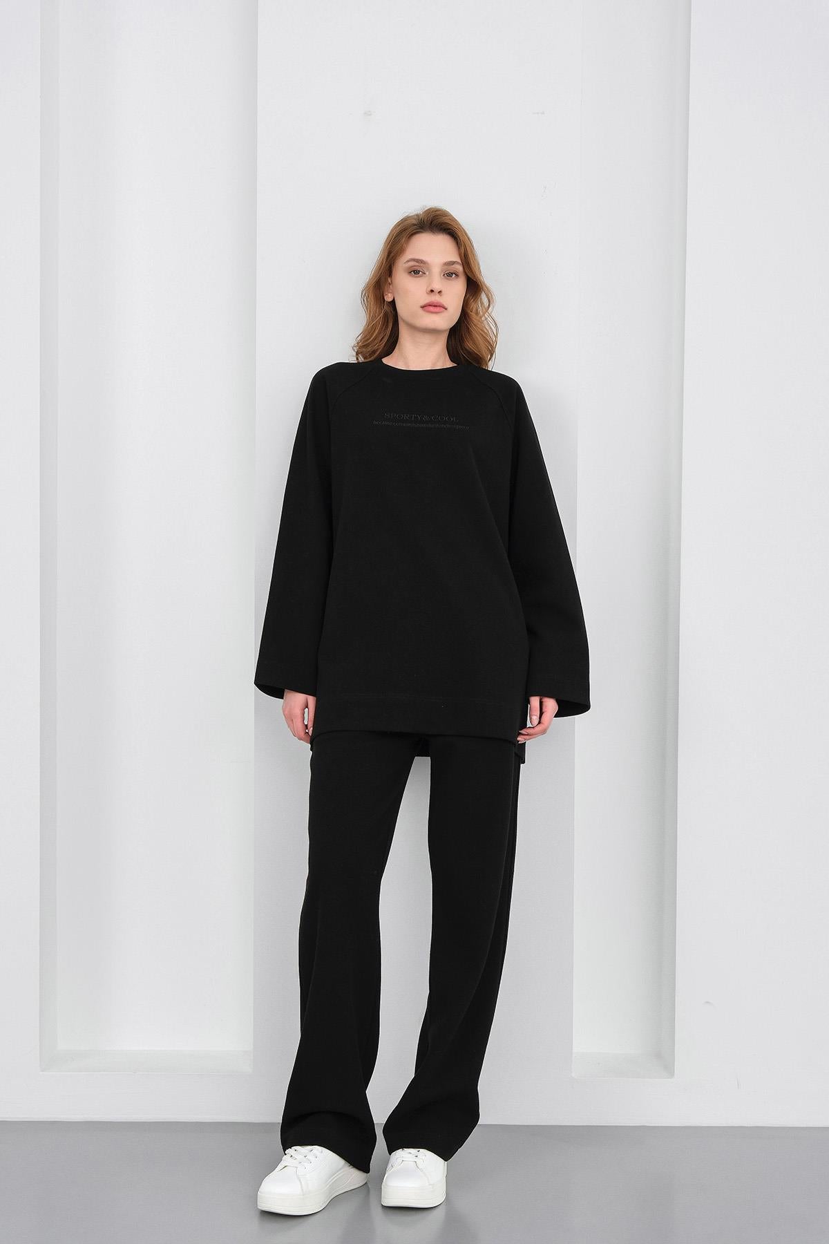 Siyah Kadın Nakış Detaylı Oversize Pike Dokulu Bol Paça Alt-Üst Takım