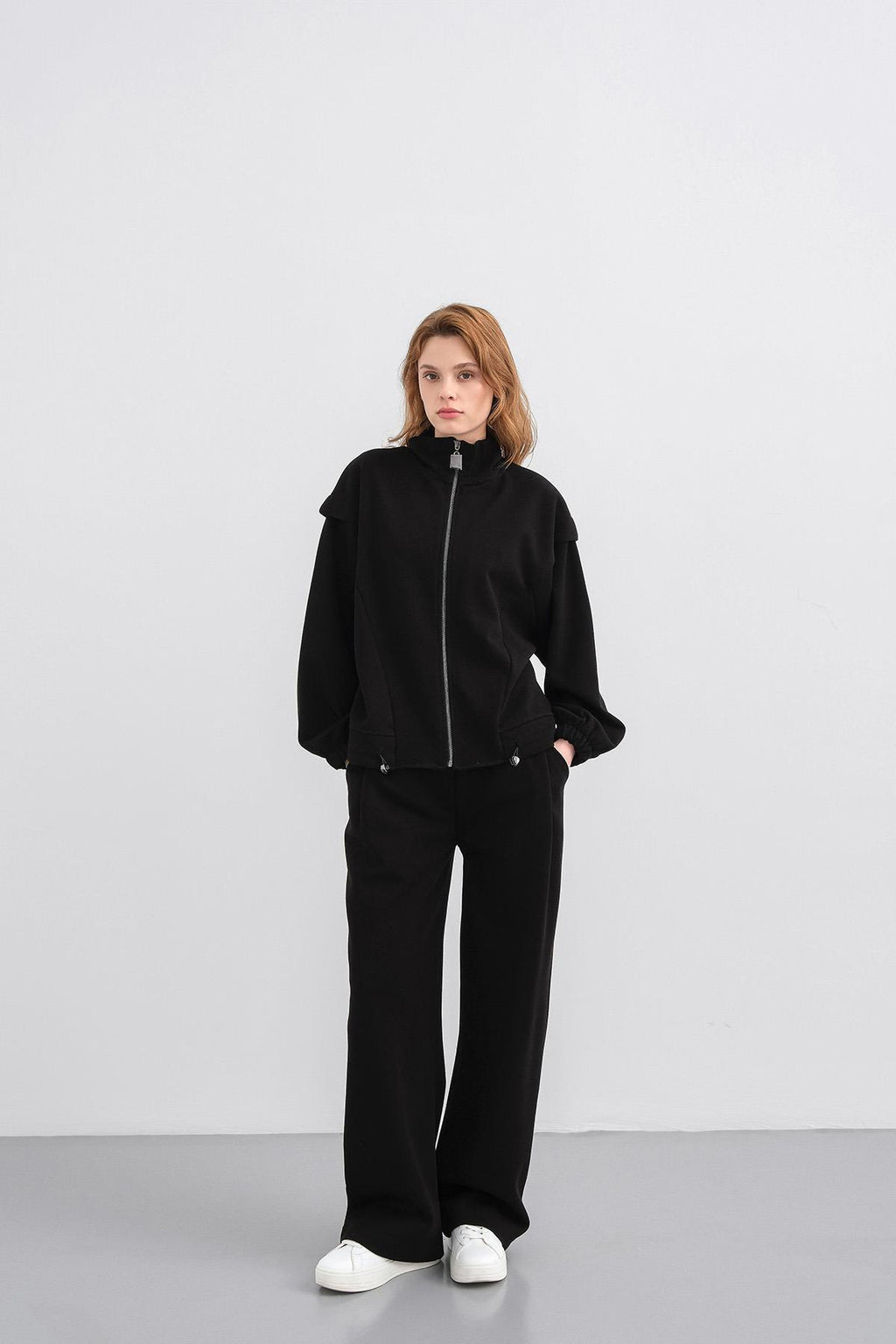 Siyah Kadın Pike Dokulu Bel Ayarlanabilir Fermuar Detaylı Bol Paça Alt-Üst Takım