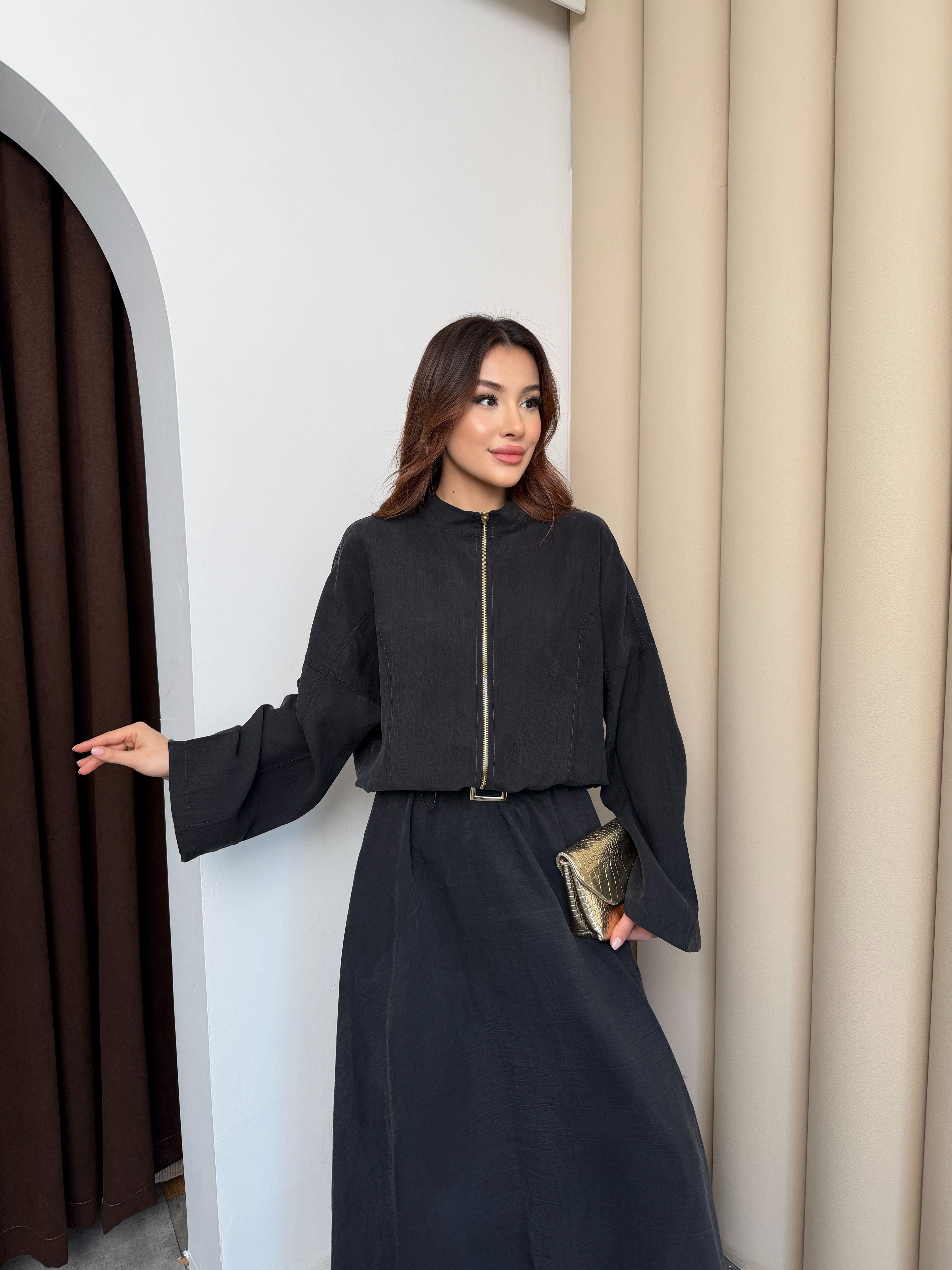 Siyah Kadın Premium Tencel Kumaş Etek Kemer Detaylı Akışkan Dokulu Ceket Etek Takım