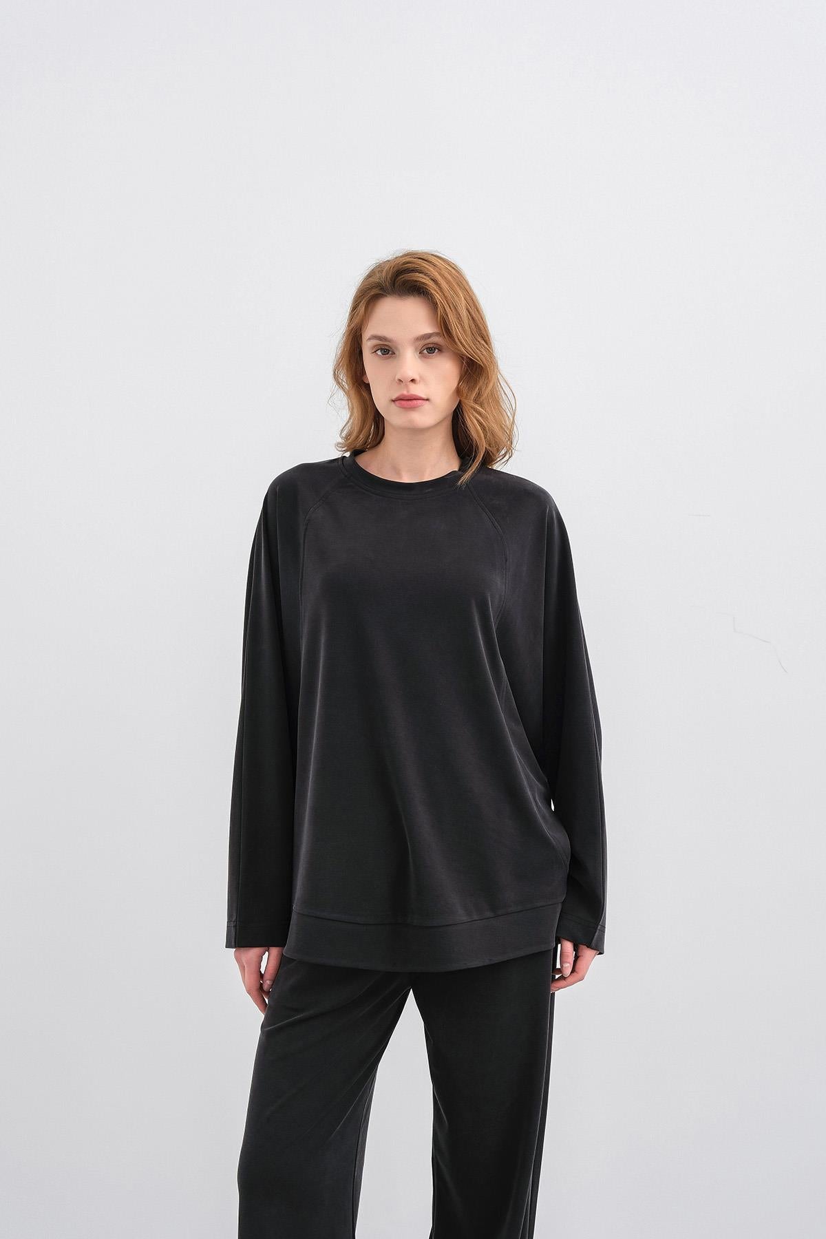 Siyah Kadın Tencel Karışımlı Yumuşak Dokulu Bisiklet Yaka Basic Bol Paça Alt-Üst Takım