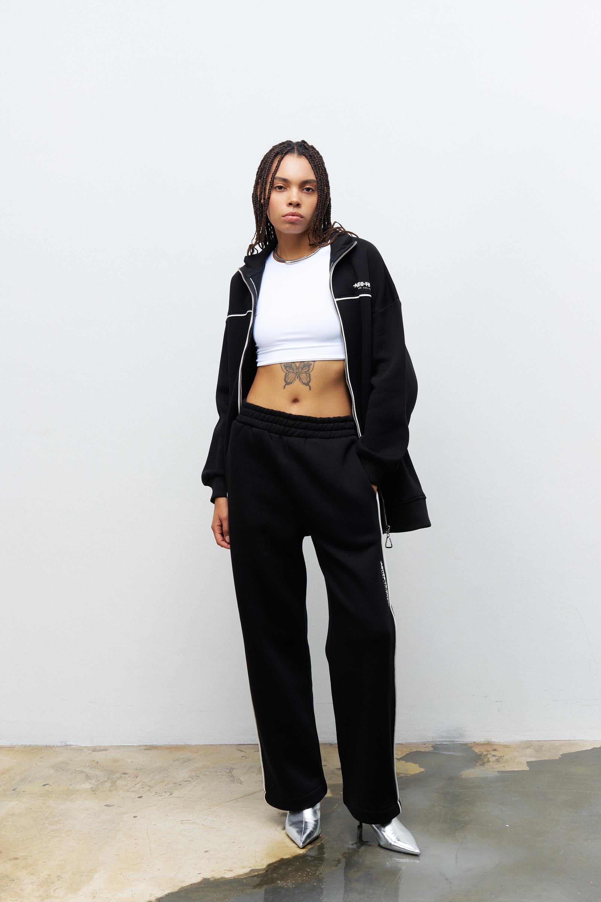 Siyah Kadın Yazı Baskı Detaylı Fermuarlı İçi Polarlı Alt Üst Takım