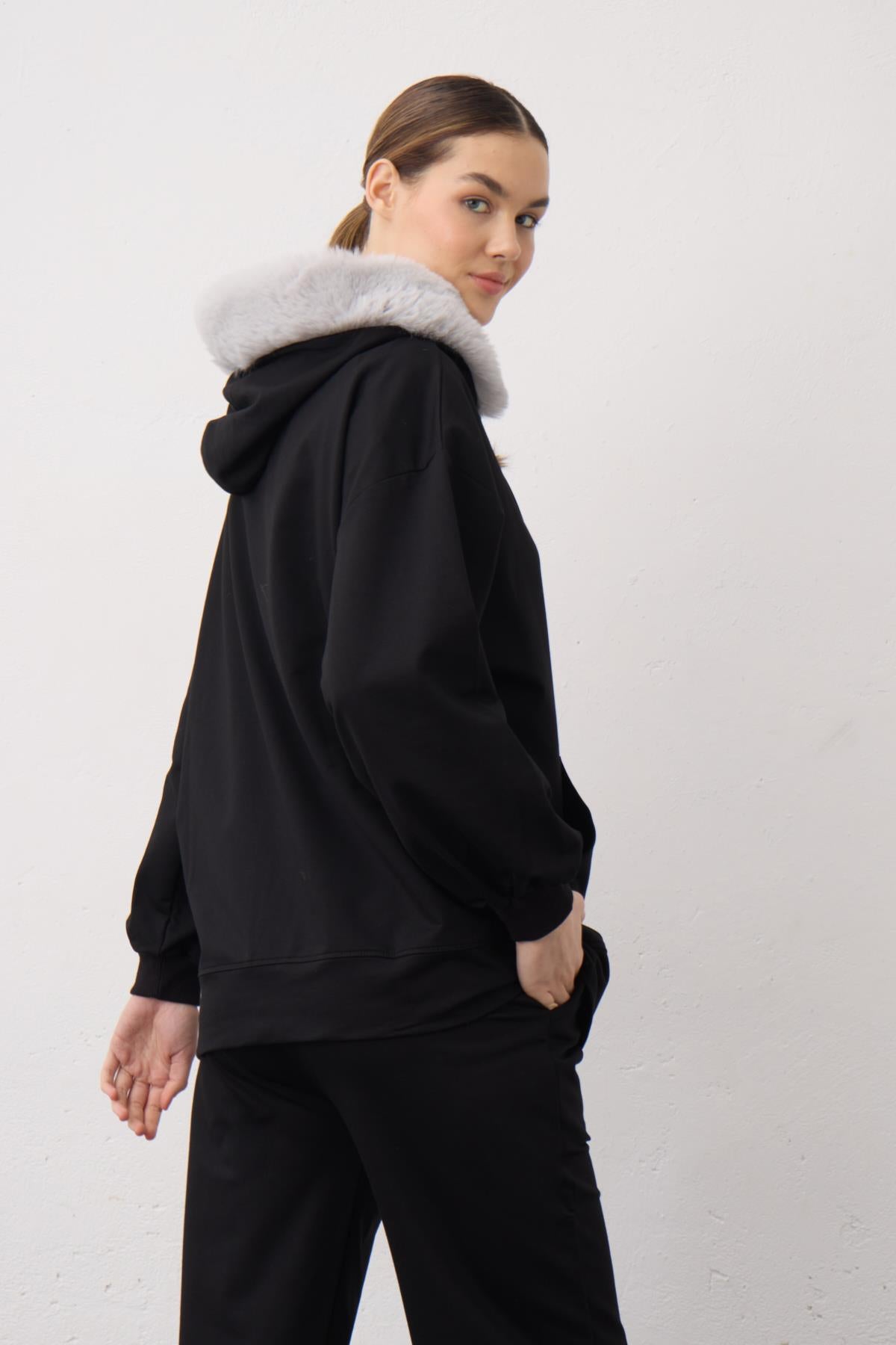 Siyah Kapşonu Kürklü Fermuarlı Pamuklu Kadın Alt Üst Örme Takım