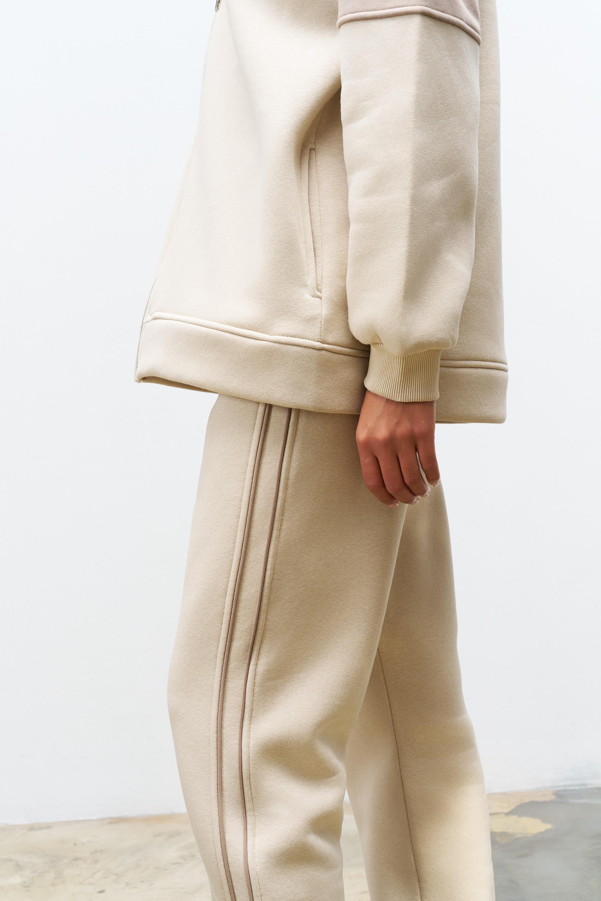 Taş Kadın Fermuarlı Çizgi Biye Detaylı Kapüşonlu İçi Polarlı Alt Üst Takım