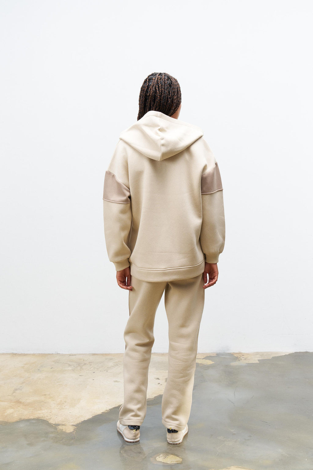 Taş Kadın Fermuarlı Çizgi Biye Detaylı Kapüşonlu İçi Polarlı Alt Üst Takım