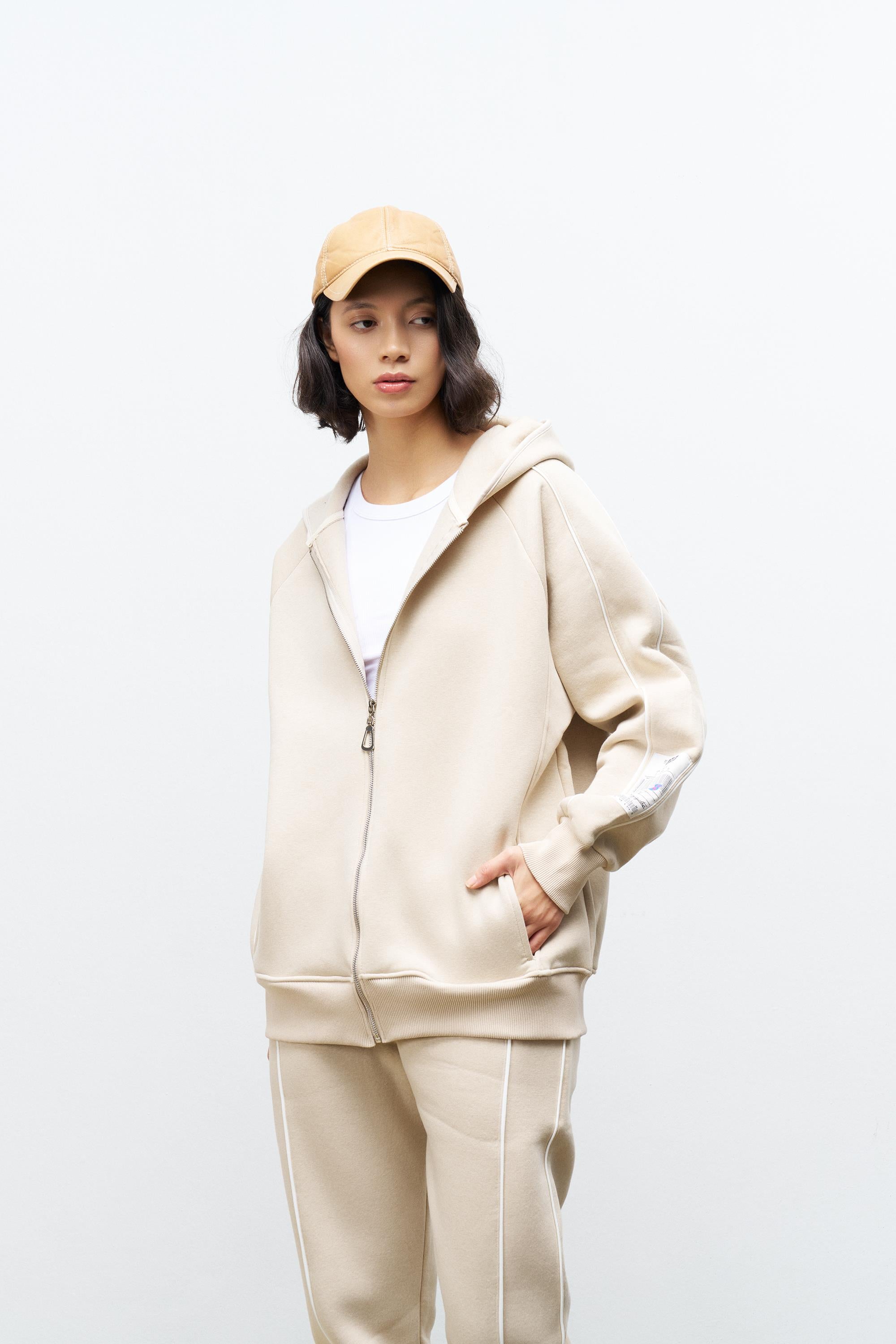 Taş Kadın Kol Etiket Detaylı Fermuar Kapamalı Kapüşonlu İçi Polarlı Alt Üst Takım